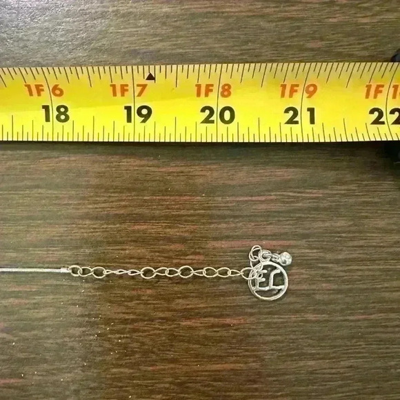 Erica Lyons Disc Medallion Textured Necklace on Slinky Chain Sliding  Adjustable - Picture 4 of 5